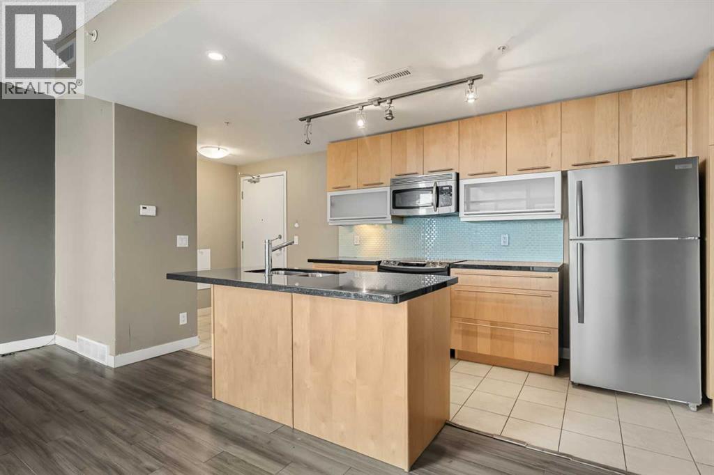 1407, 215 13 Avenue SW, Calgary, Alberta  T2R 0V6 - Photo 2 - A2296180