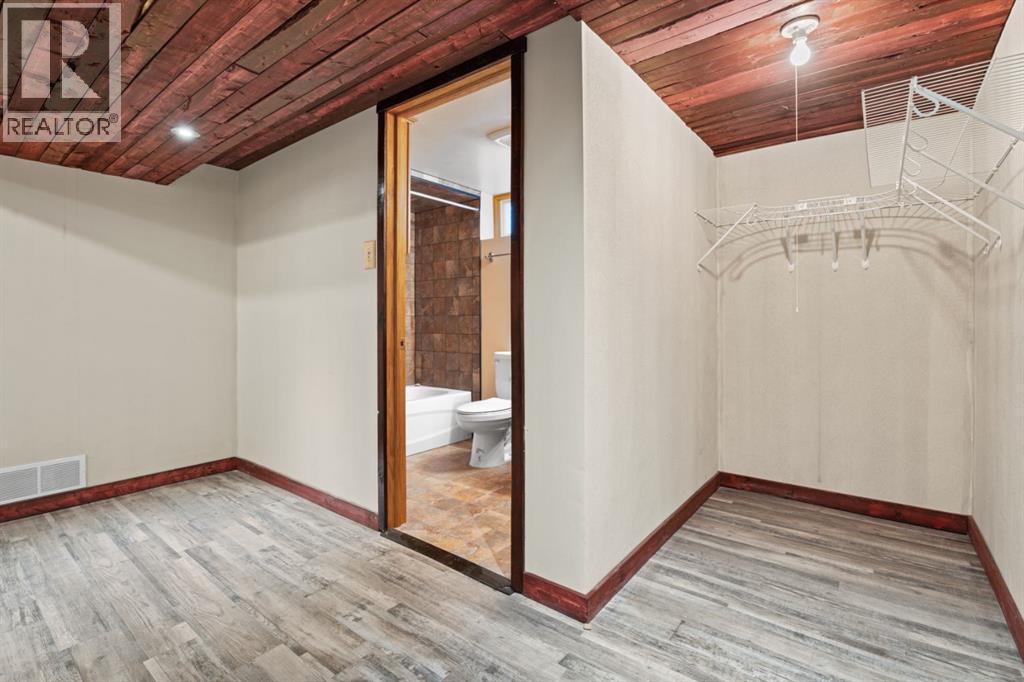 9408 5 Street Se, Calgary, Alberta  T2J 1K5 - Photo 38 - A2302469