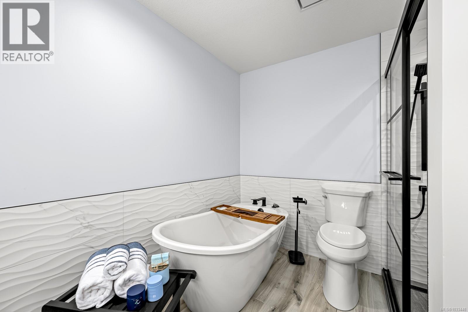 305 2275 Comox Ave, Comox, British Columbia  V9M 1X6 - Photo 32 - 1033448