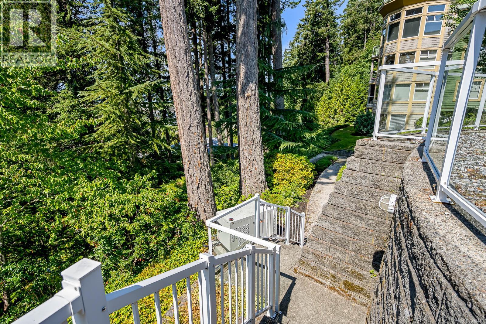 305 2275 Comox Ave, Comox, British Columbia  V9M 1X6 - Photo 52 - 1033448