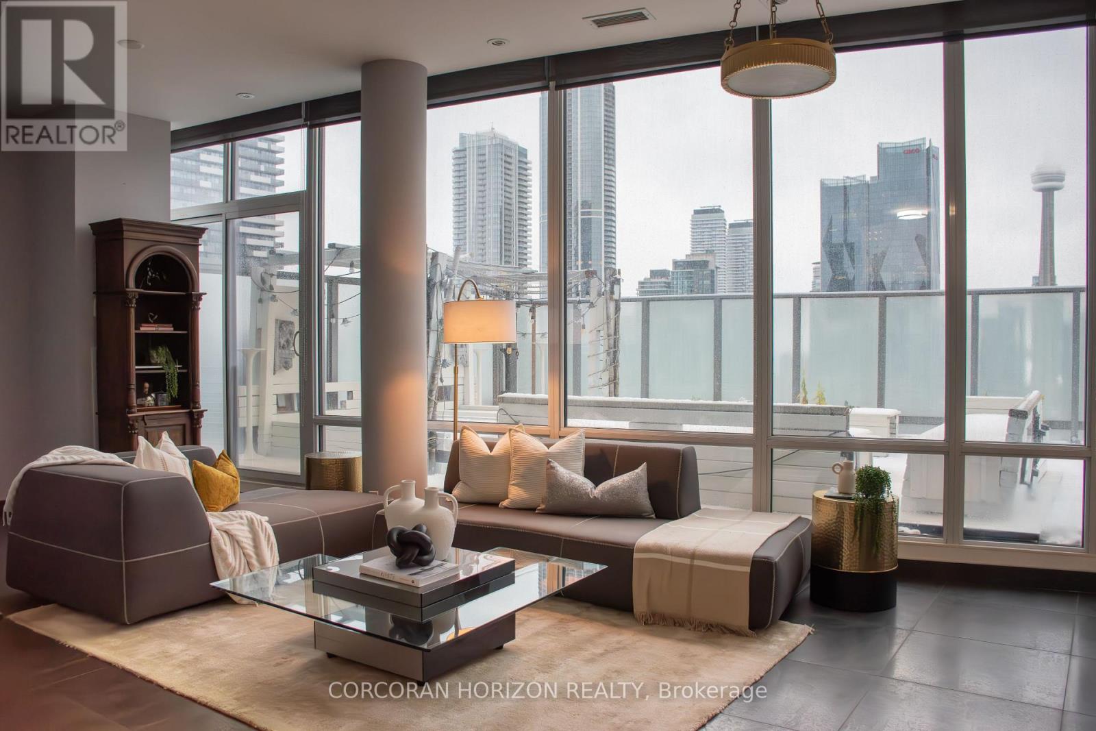 Ph01 - 1 Market Street, Toronto, Ontario  M5E 0A2 - Photo 2 - C13037050