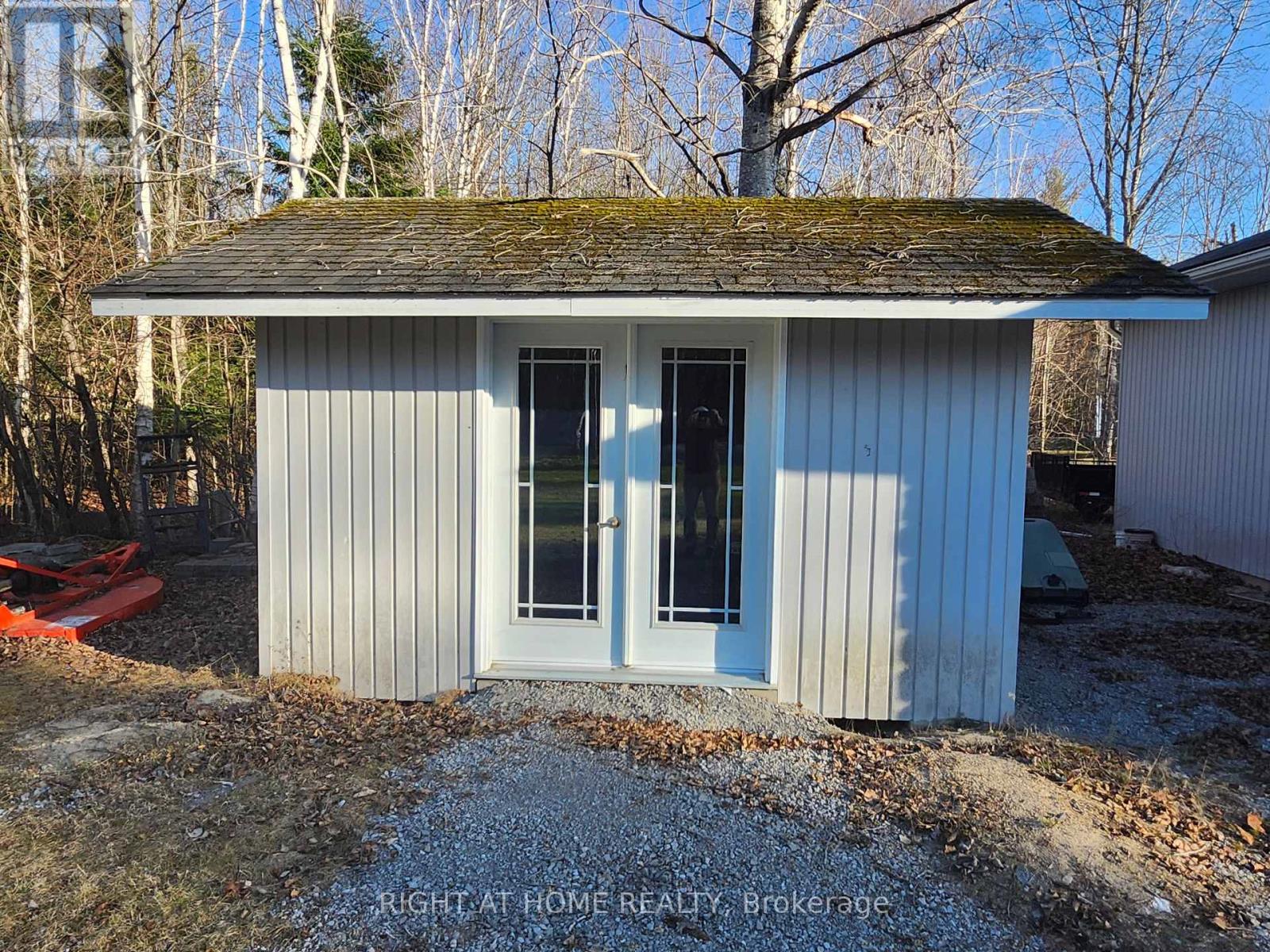 80 Rahns Road, Laurentian Valley, Ontario  K8A 0H8 - Photo 5 - X12918894