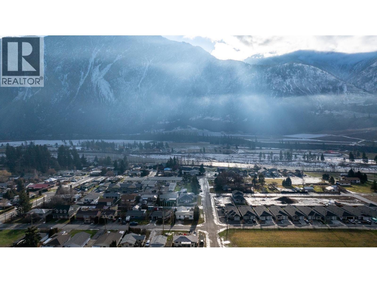 402 11 Avenue, Keremeos, British Columbia  V0X 1N3 - Photo 44 - 10384859