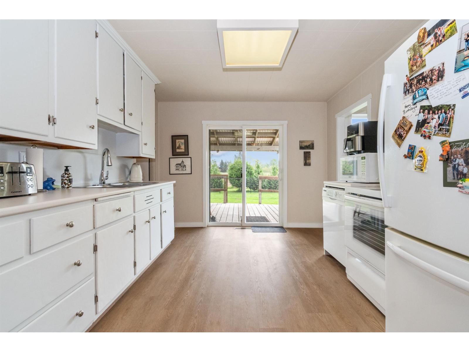 46308 Velma Avenue, Sardis East Vedder, Chilliwack, British Columbia  V4Z 1A1 - Photo 8 - R3115618