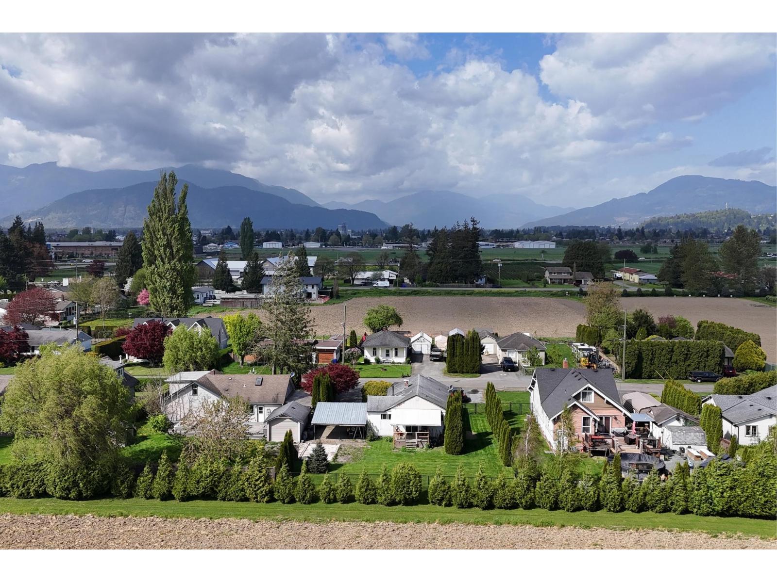 46308 Velma Avenue, Sardis East Vedder, Chilliwack, British Columbia  V4Z 1A1 - Photo 35 - R3115618