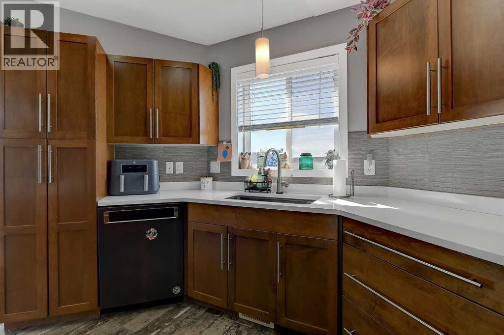 8805 114 Avenue, Grande Prairie, Alberta  T8X 0A6 - Photo 7 - A2293976