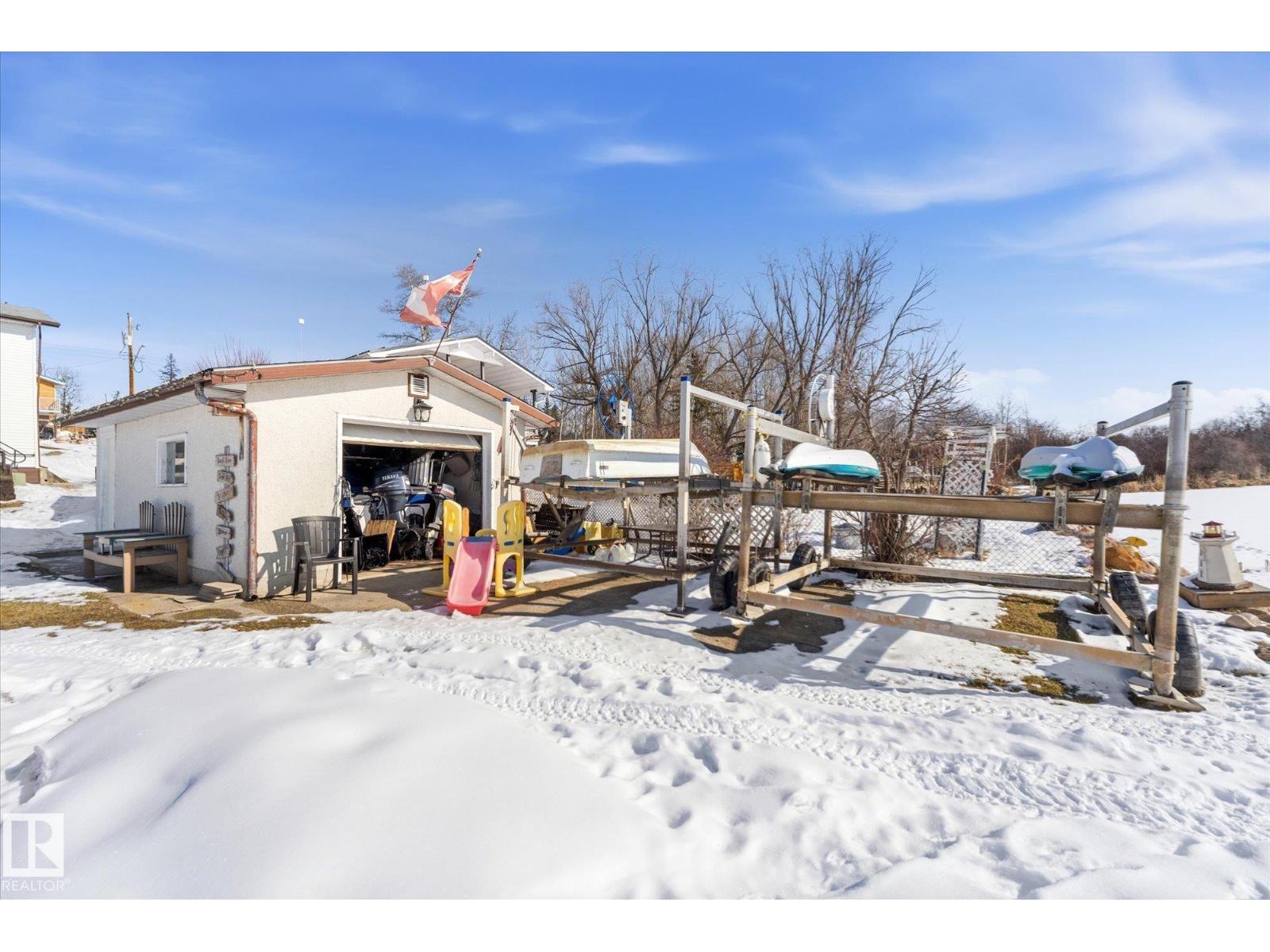 75 Lakeview Av South View, Rural Lac Ste. Anne County, Alberta  T0E 0L0 - Photo 61 - E4480593