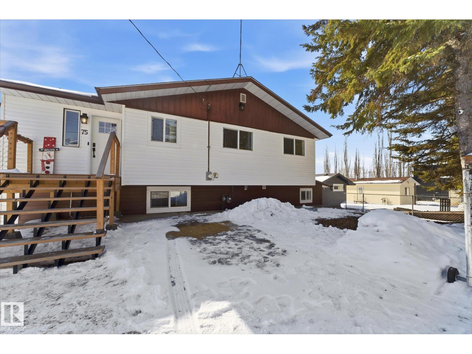 75 Lakeview Av South View, Rural Lac Ste. Anne County, Alberta  T0E 0L0 - Photo 9 - E4480593