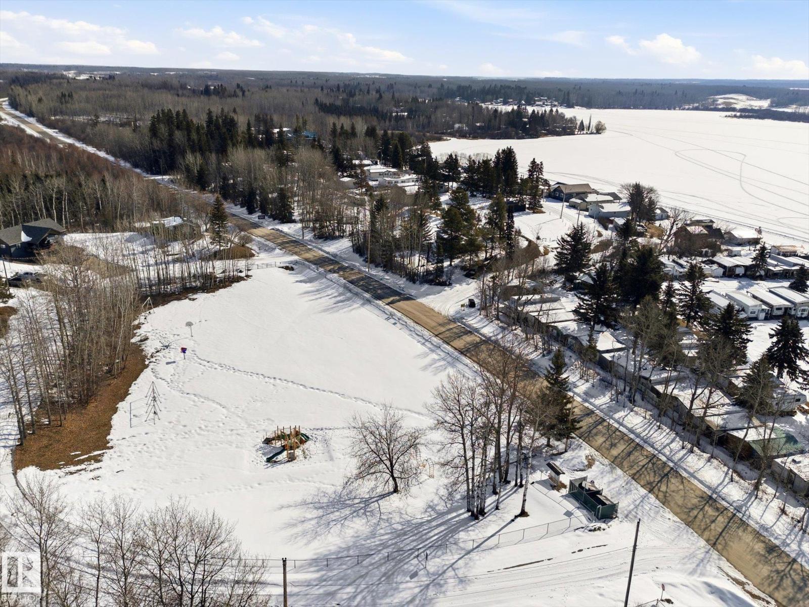 75 Lakeview Av South View, Rural Lac Ste. Anne County, Alberta  T0E 0L0 - Photo 68 - E4480593