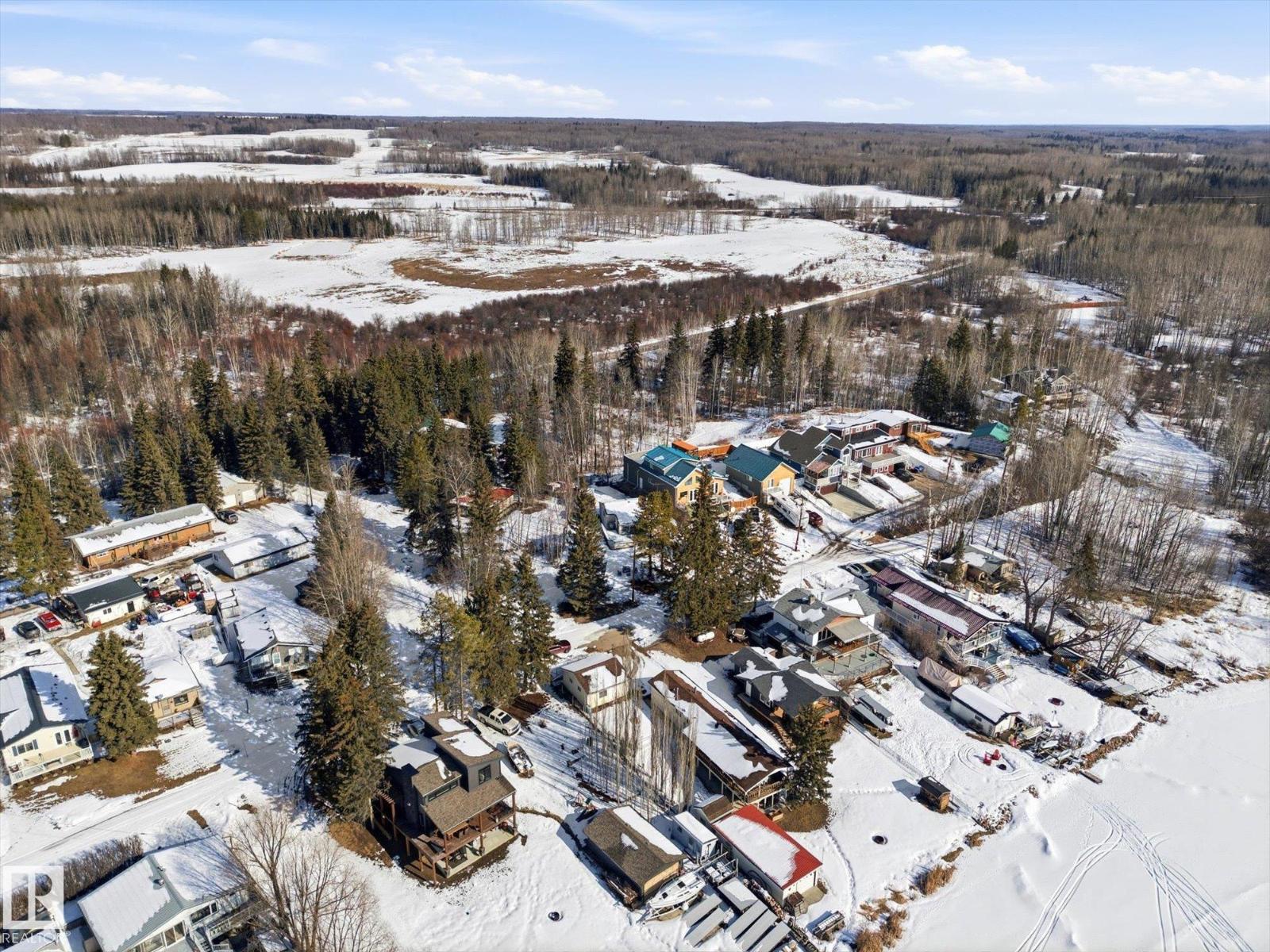 75 Lakeview Av South View, Rural Lac Ste. Anne County, Alberta  T0E 0L0 - Photo 69 - E4480593