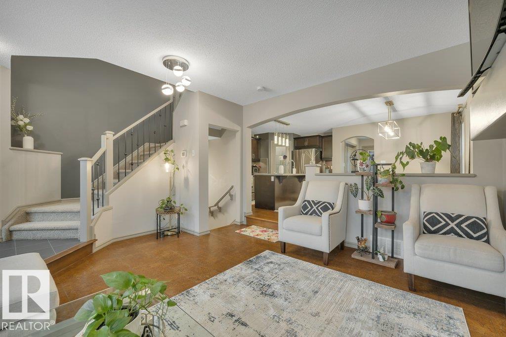 1611 63 St Sw, Edmonton, Alberta  T6X 0S2 - Photo 13 - E4483789