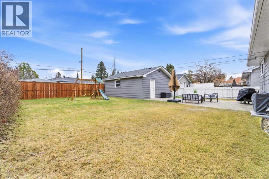 1412 89 Avenue Sw, Calgary, Alberta  T2V 0W8 - Photo 40 - A2301481