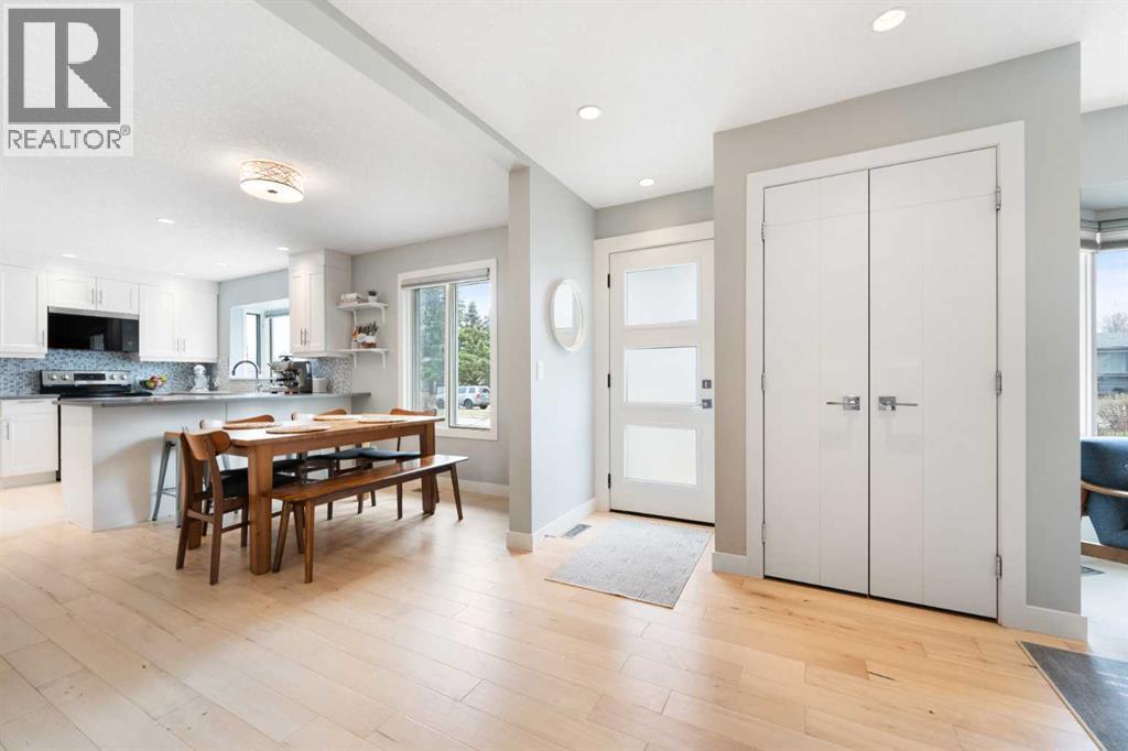 1412 89 Avenue Sw, Calgary, Alberta  T2V 0W8 - Photo 6 - A2301481