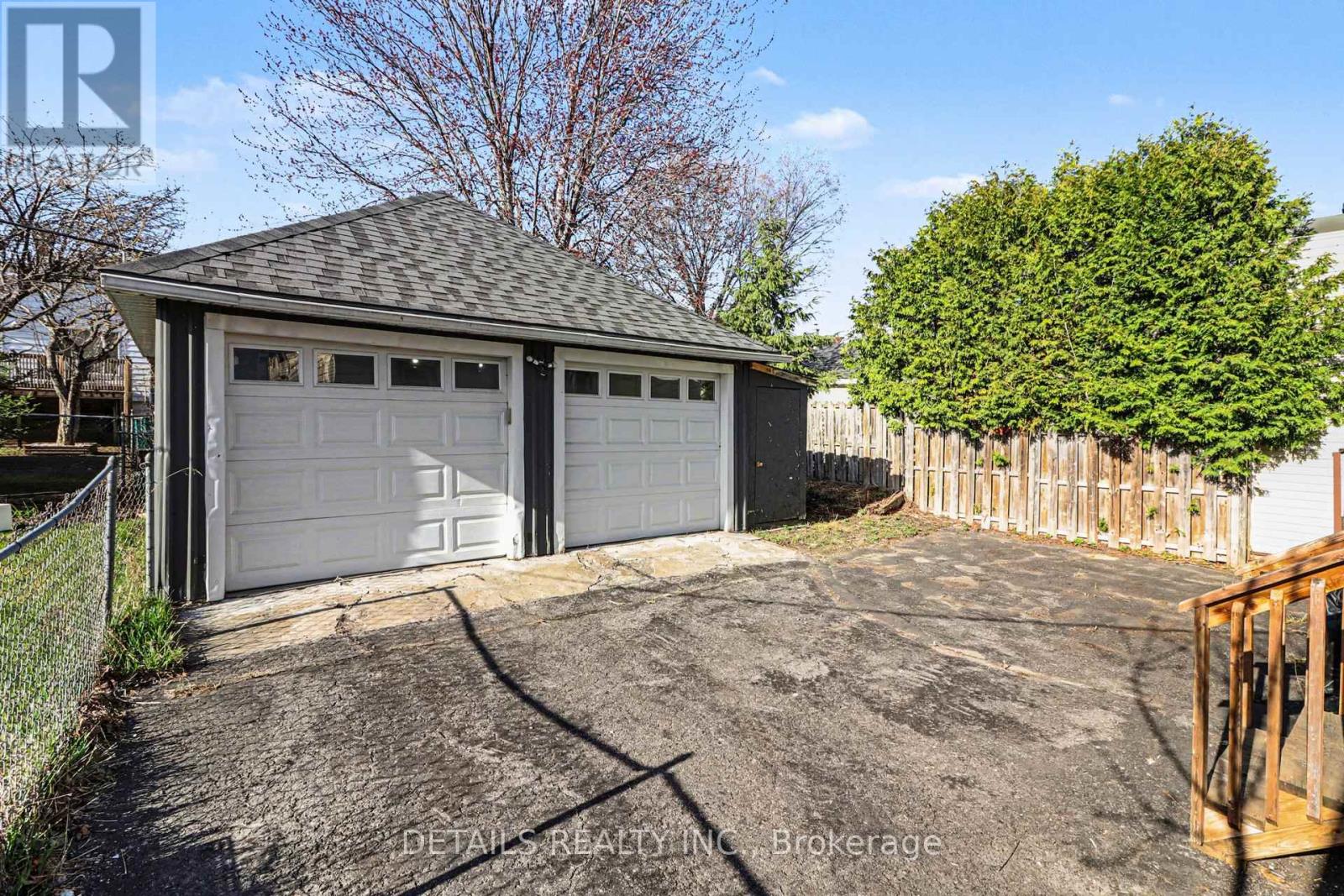 189 Gladu Street, Ottawa, Ontario  K1L 6N3 - Photo 2 - X13043590