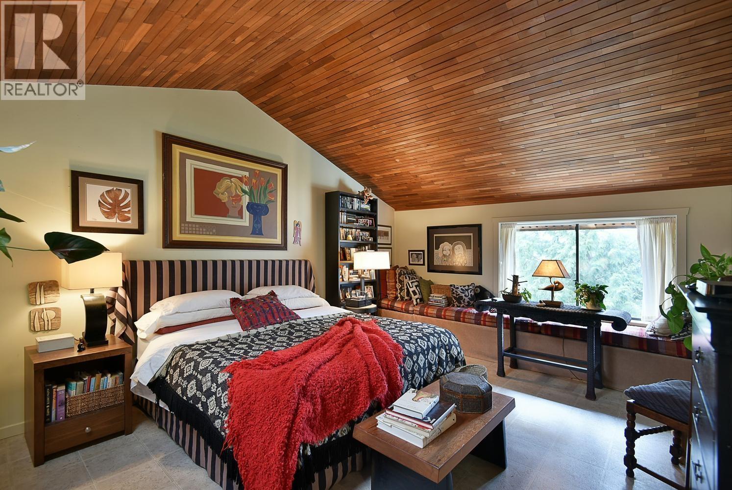 4865 Bowsprit Drive, Madeira Park, British Columbia  V0N 2H1 - Photo 20 - R3115725