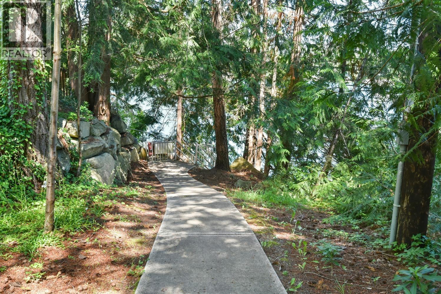 4865 Bowsprit Drive, Madeira Park, British Columbia  V0N 2H1 - Photo 35 - R3115725