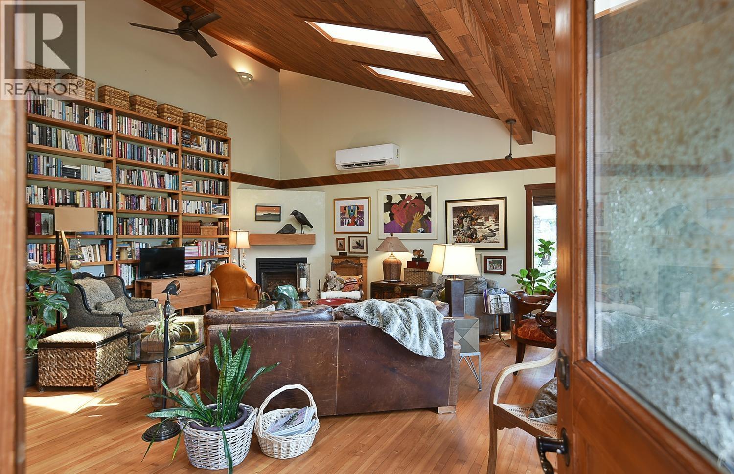 4865 Bowsprit Drive, Madeira Park, British Columbia  V0N 2H1 - Photo 8 - R3115725