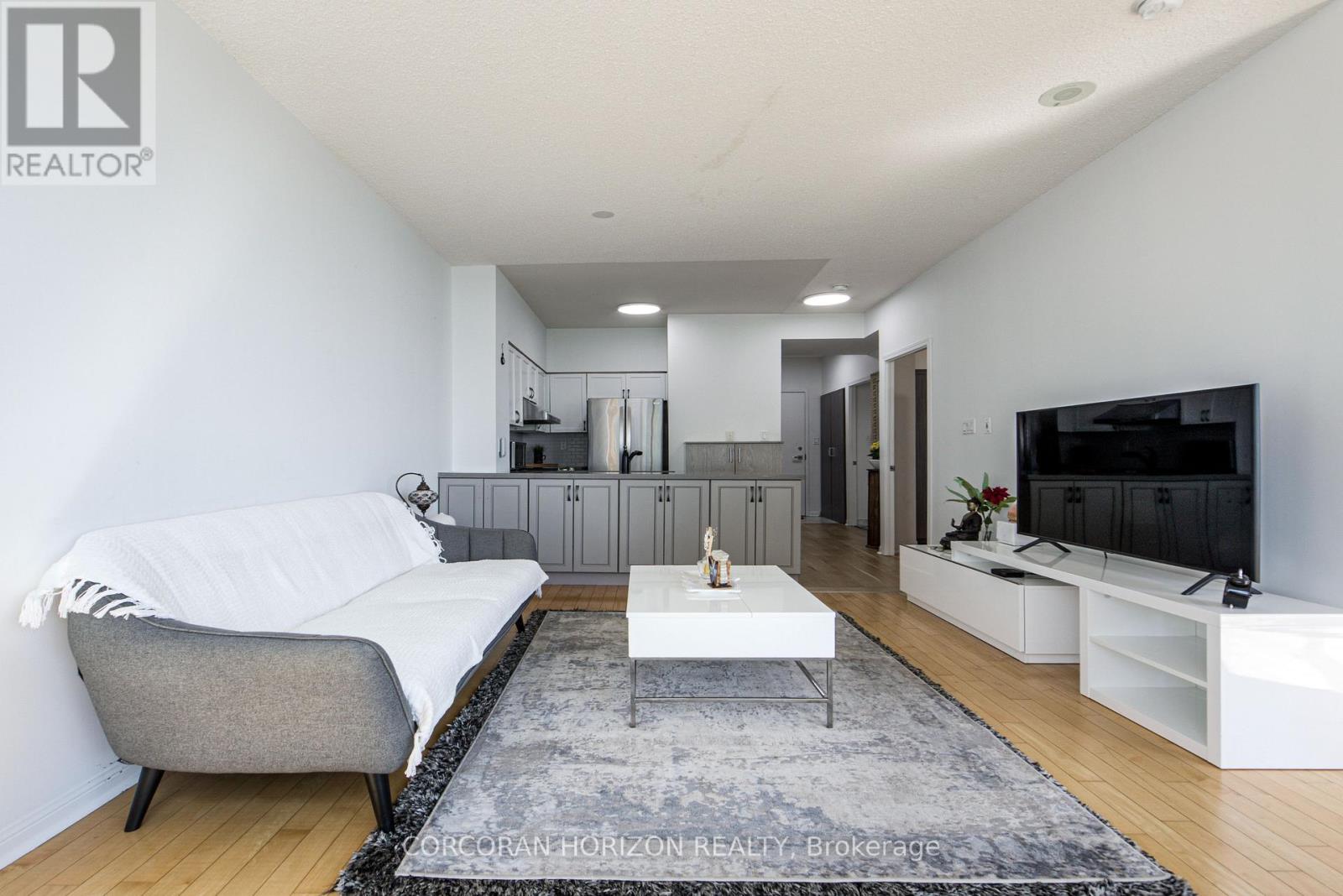 2009 - 228 Queens Quay W, Toronto, Ontario  M5J 2X1 - Photo 13 - C13035740