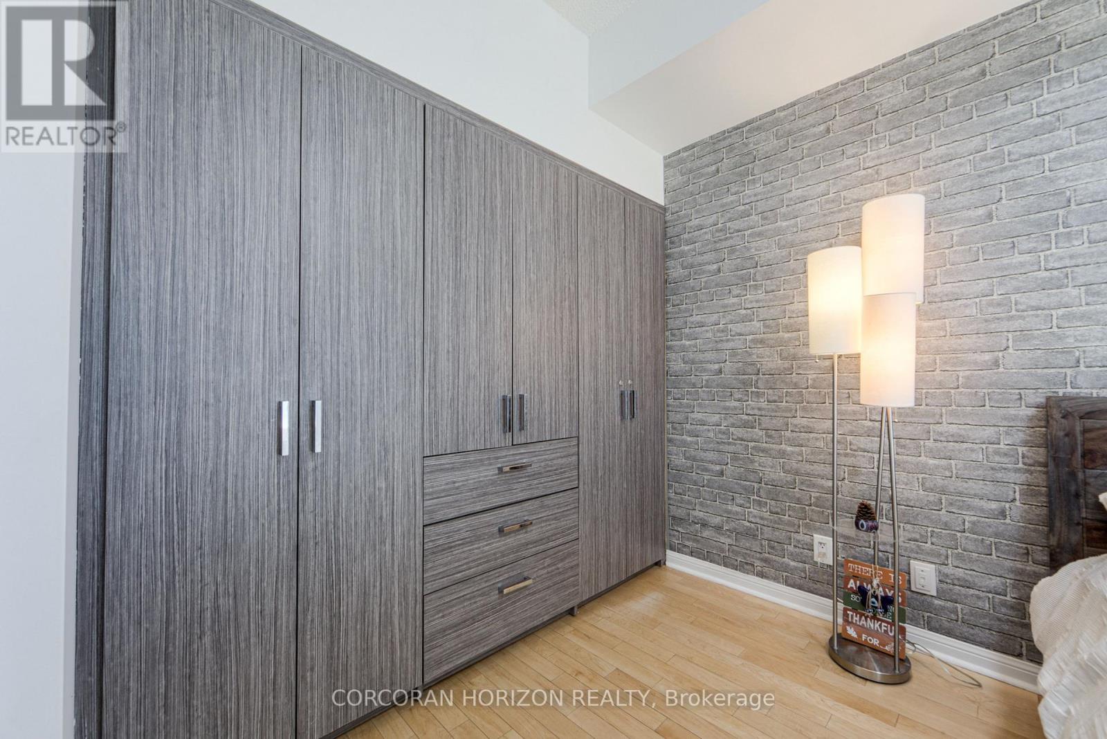 2009 - 228 Queens Quay W, Toronto, Ontario  M5J 2X1 - Photo 16 - C13035740