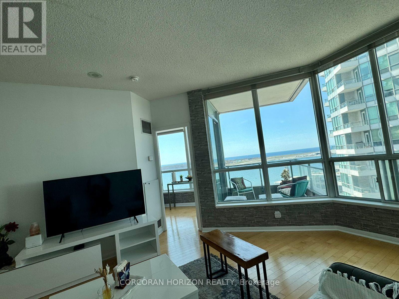 2009 - 228 Queens Quay W, Toronto, Ontario  M5J 2X1 - Photo 19 - C13035740