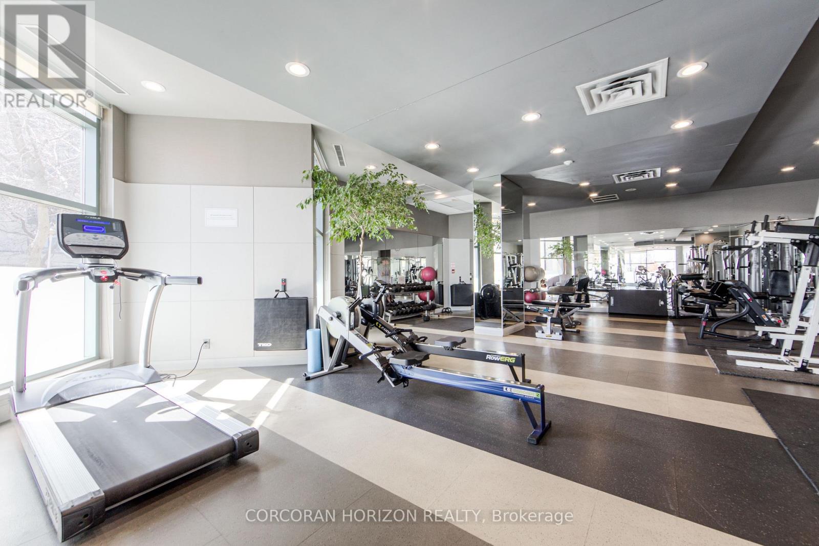 2009 - 228 Queens Quay W, Toronto, Ontario  M5J 2X1 - Photo 30 - C13035740