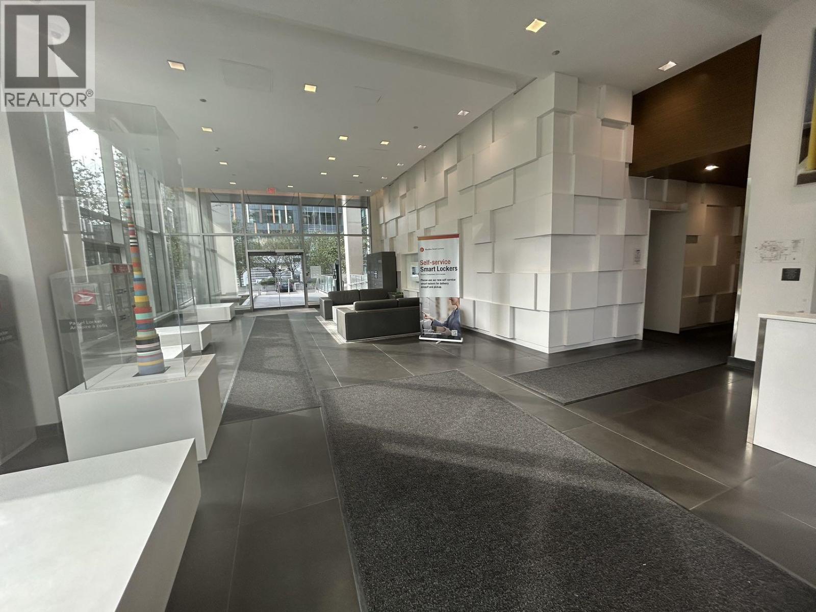 2209 6461 Telford Avenue, Burnaby, British Columbia  V5H 0B7 - Photo 2 - R3115733