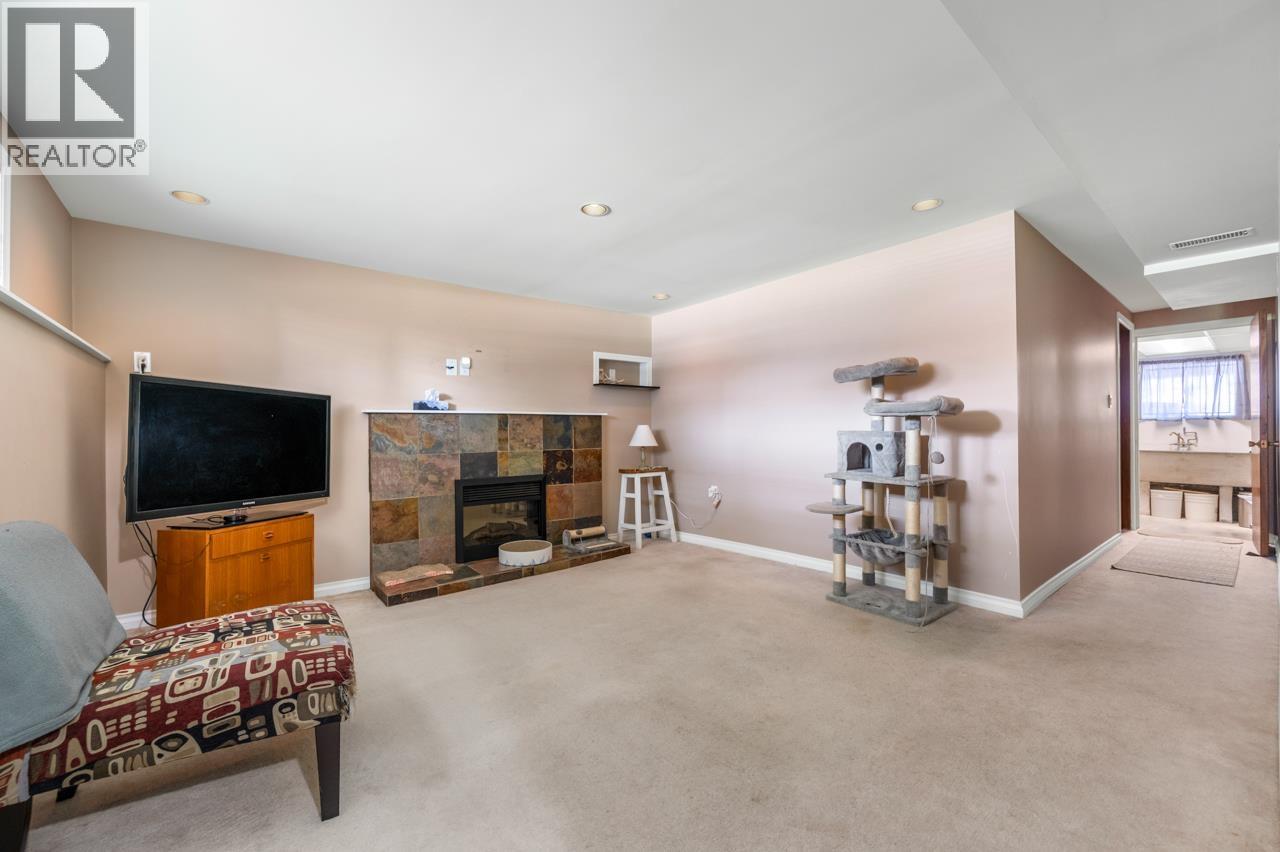 6036 Knight Street, Vancouver, British Columbia  V5P 2V5 - Photo 14 - R3115546