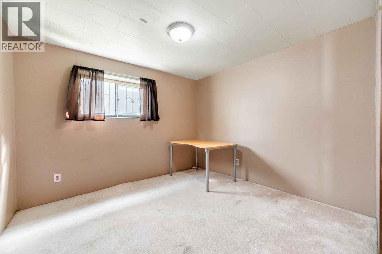 6036 Knight Street, Vancouver, British Columbia  V5P 2V5 - Photo 13 - R3115546