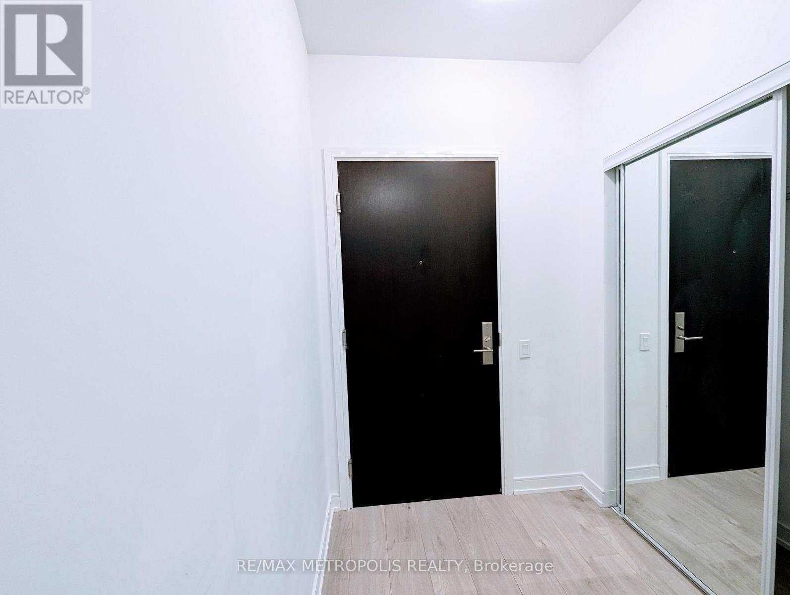 3403 - 8 Nahani Way, Mississauga, Ontario  L4Z 0C6 - Photo 3 - W12976930