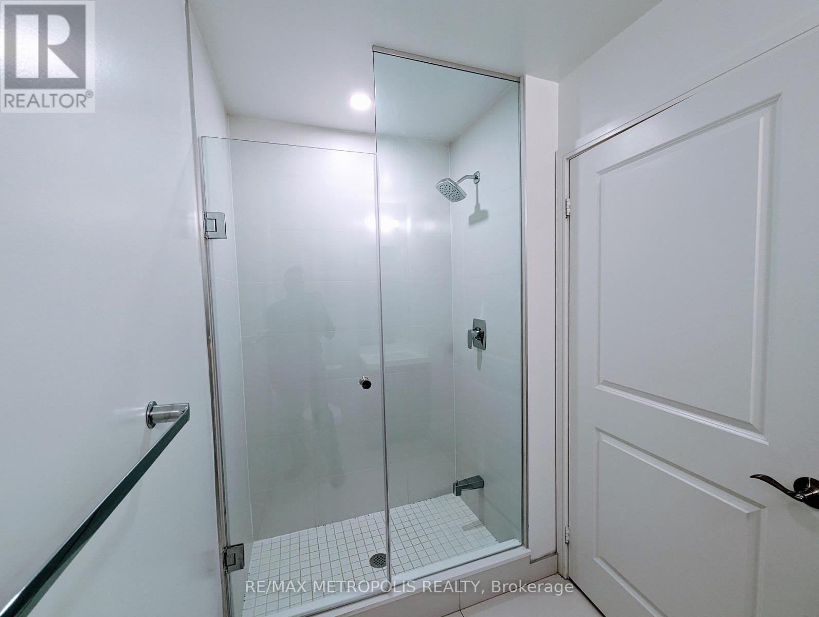 3403 - 8 Nahani Way, Mississauga, Ontario  L4Z 0C6 - Photo 10 - W12976930