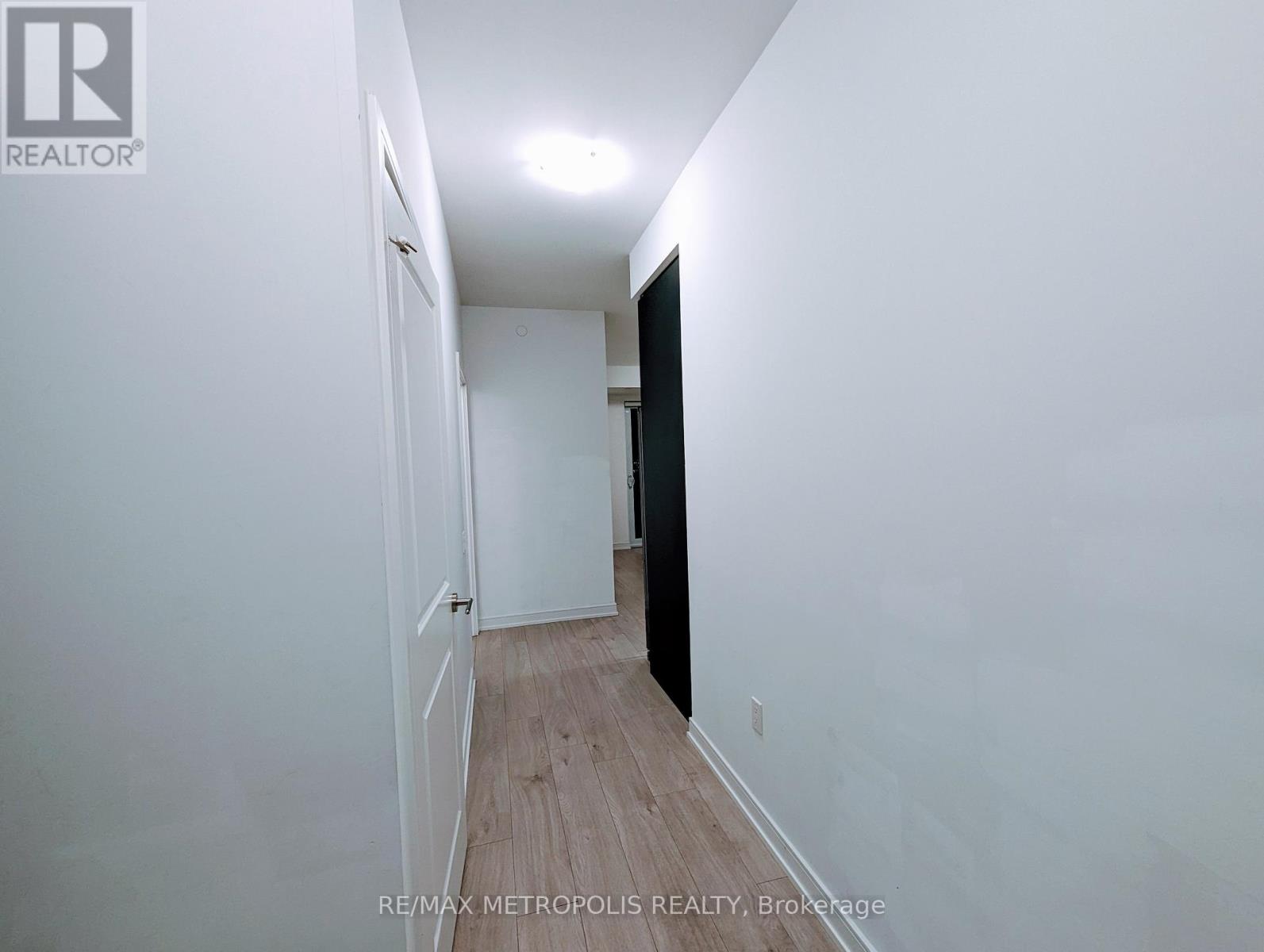 3403 - 8 Nahani Way, Mississauga, Ontario  L4Z 0C6 - Photo 5 - W12976930