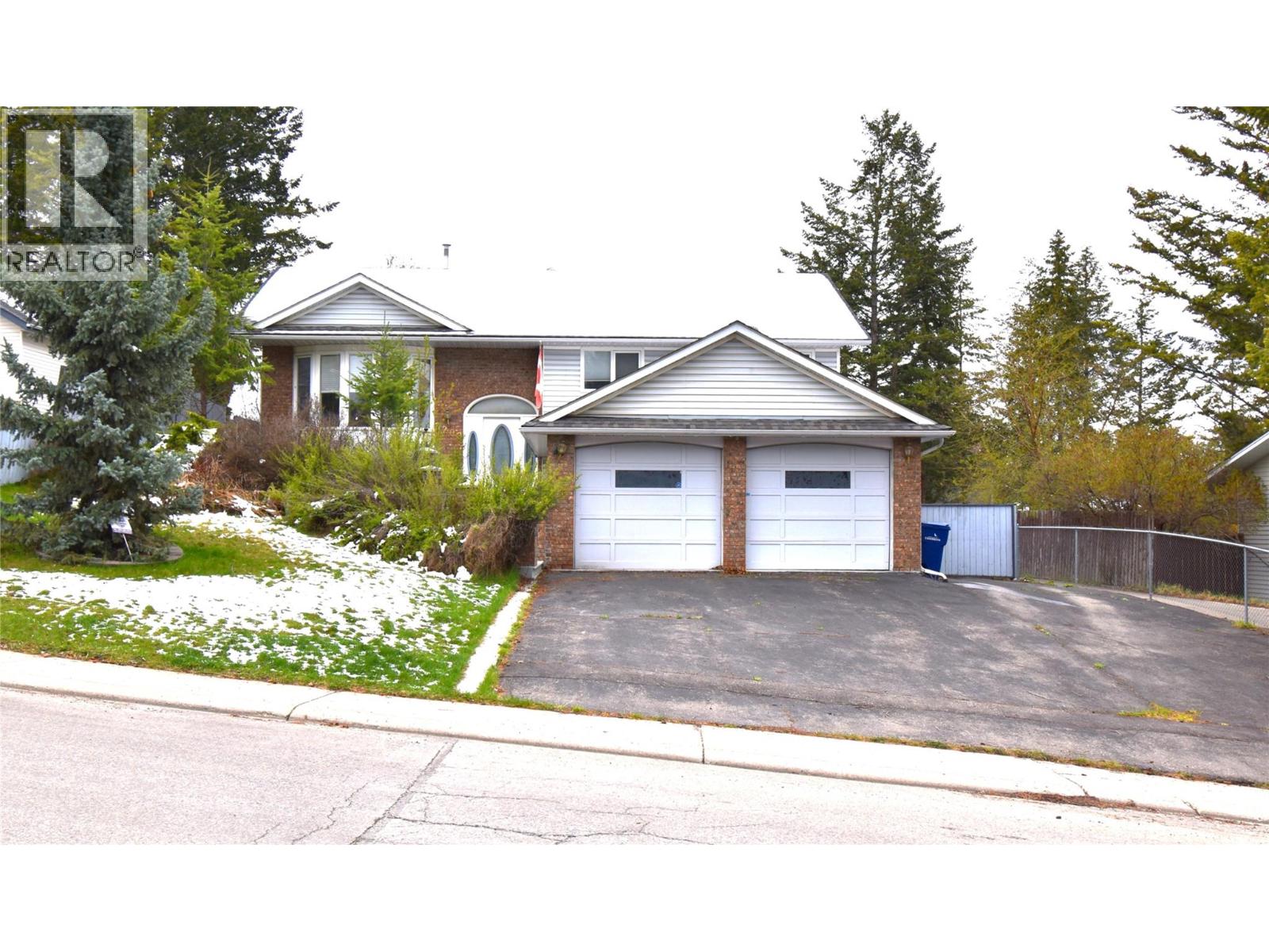 3208 Mount Royal Drive, Cranbrook, British Columbia  V1C 5R8 - Photo 1 - 10384809