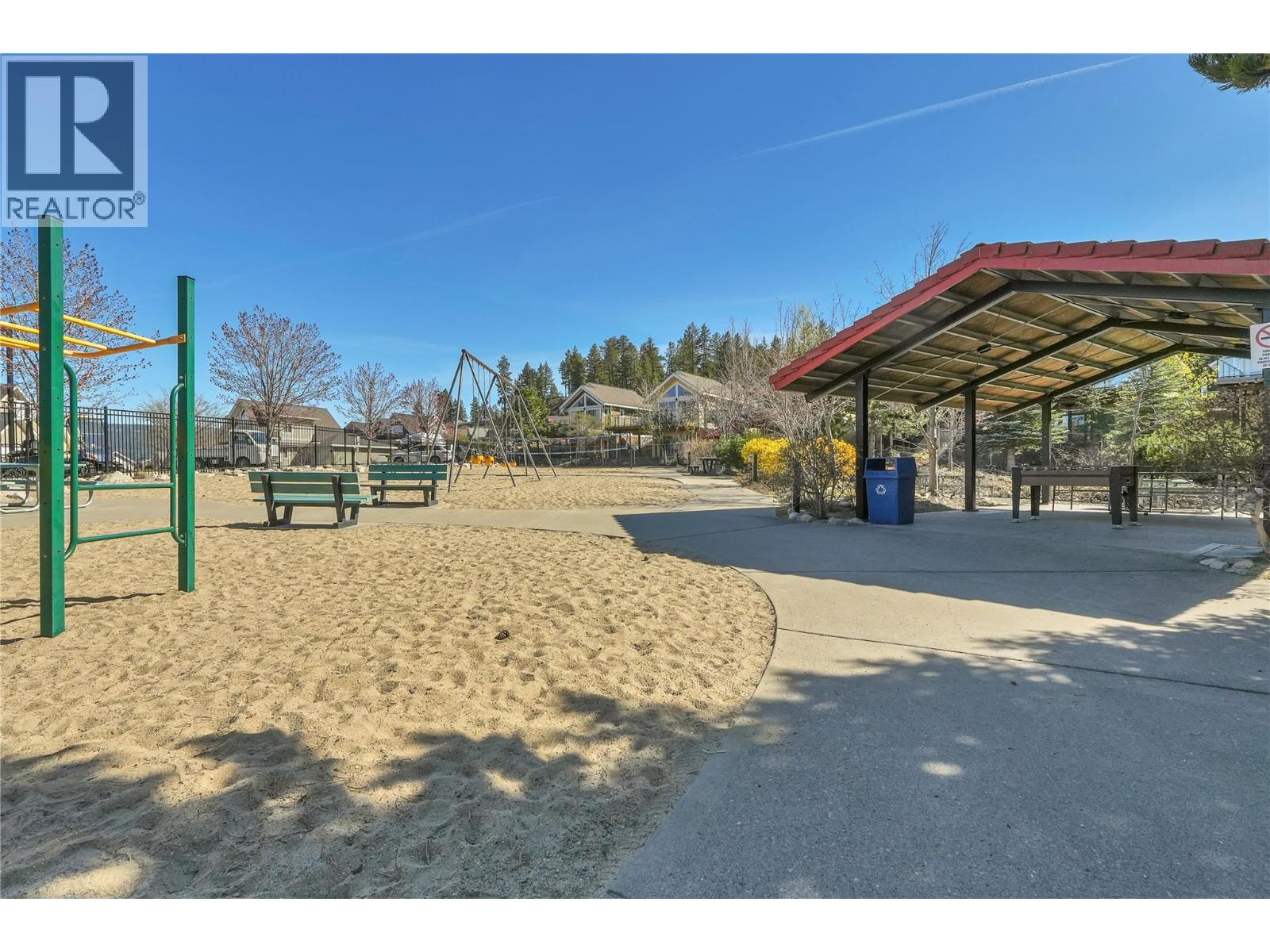 7012 Barcelona Drive, Kelowna, British Columbia  v1z 3r8 - Photo 45 - 10384857