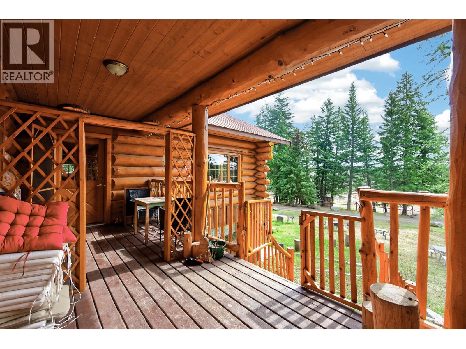 7471 Cariboo Chalet Road, Lone Butte, British Columbia  V0K 1X3 - Photo 23 - R3115762