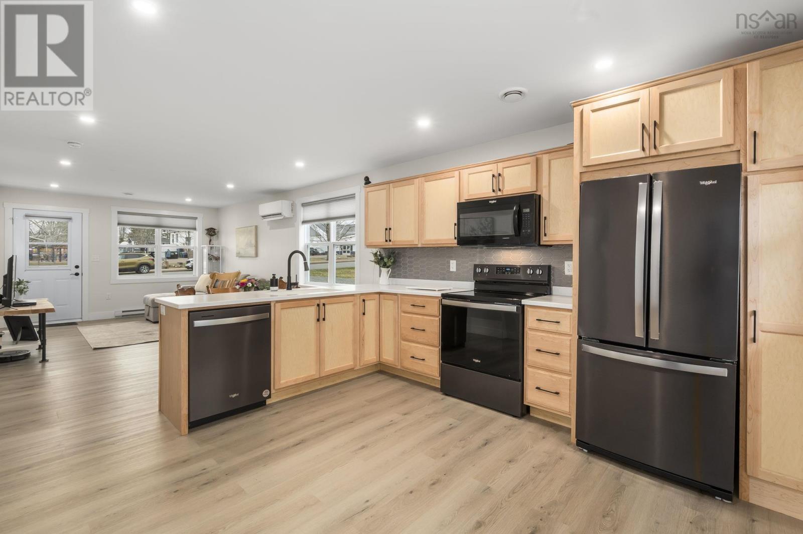 73 East Court Road, Bible Hill, Nova Scotia  B2N 4M7 - Photo 9 - 202608505