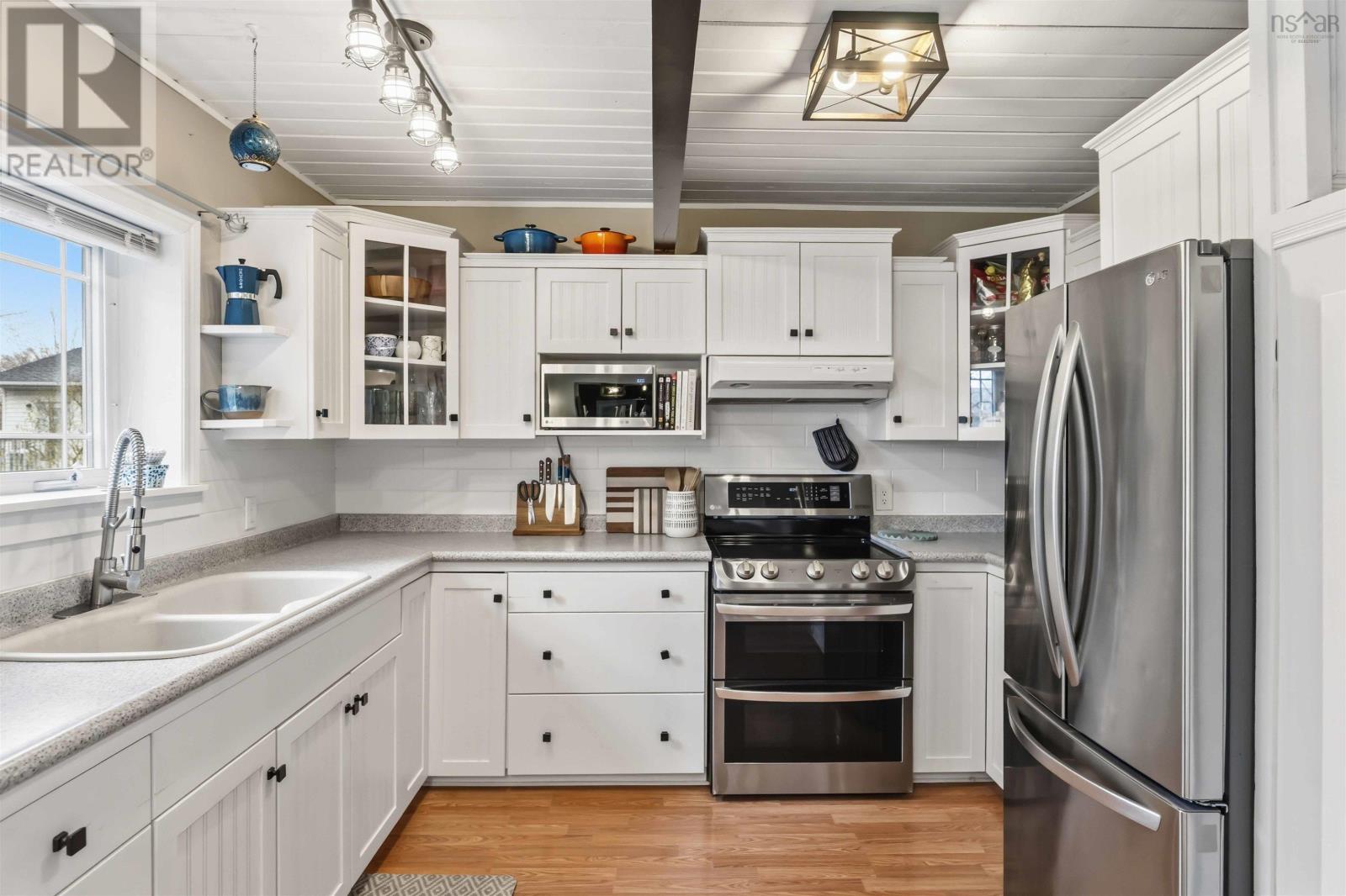 994 Aurora Crescent, Greenwood, Nova Scotia  B0P 0A3 - Photo 11 - 202608543