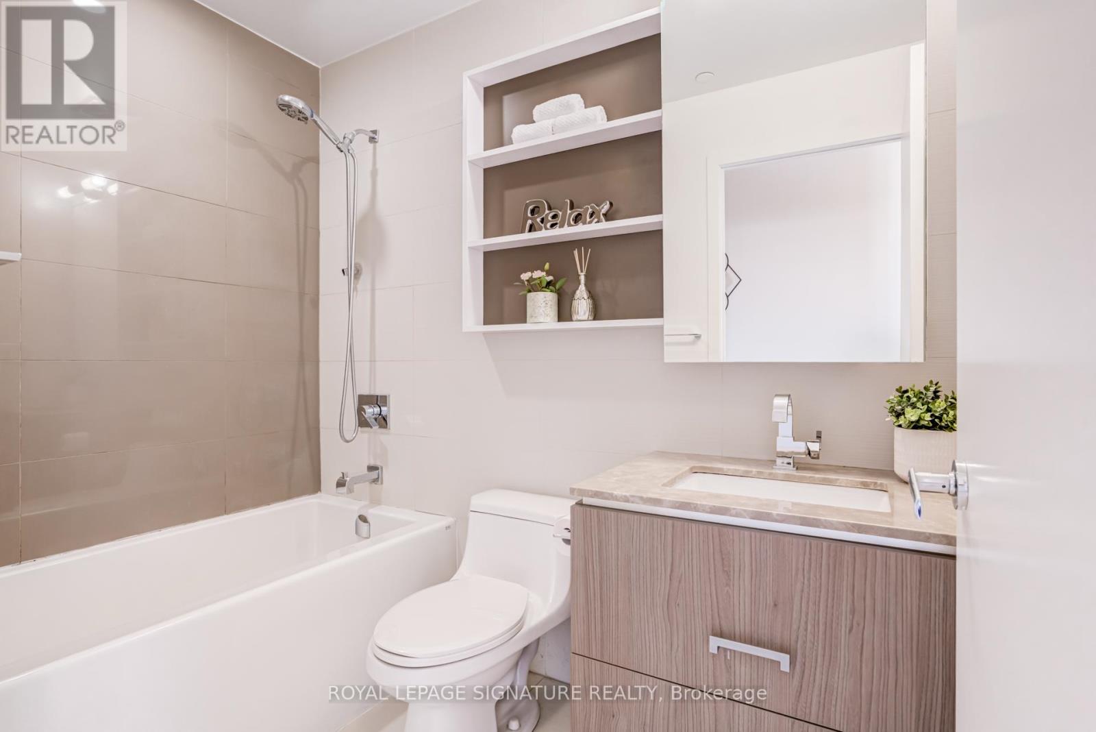 836 - 1830 Bloor Street W, Toronto, Ontario  M6P 0A2 - Photo 14 - W13041152