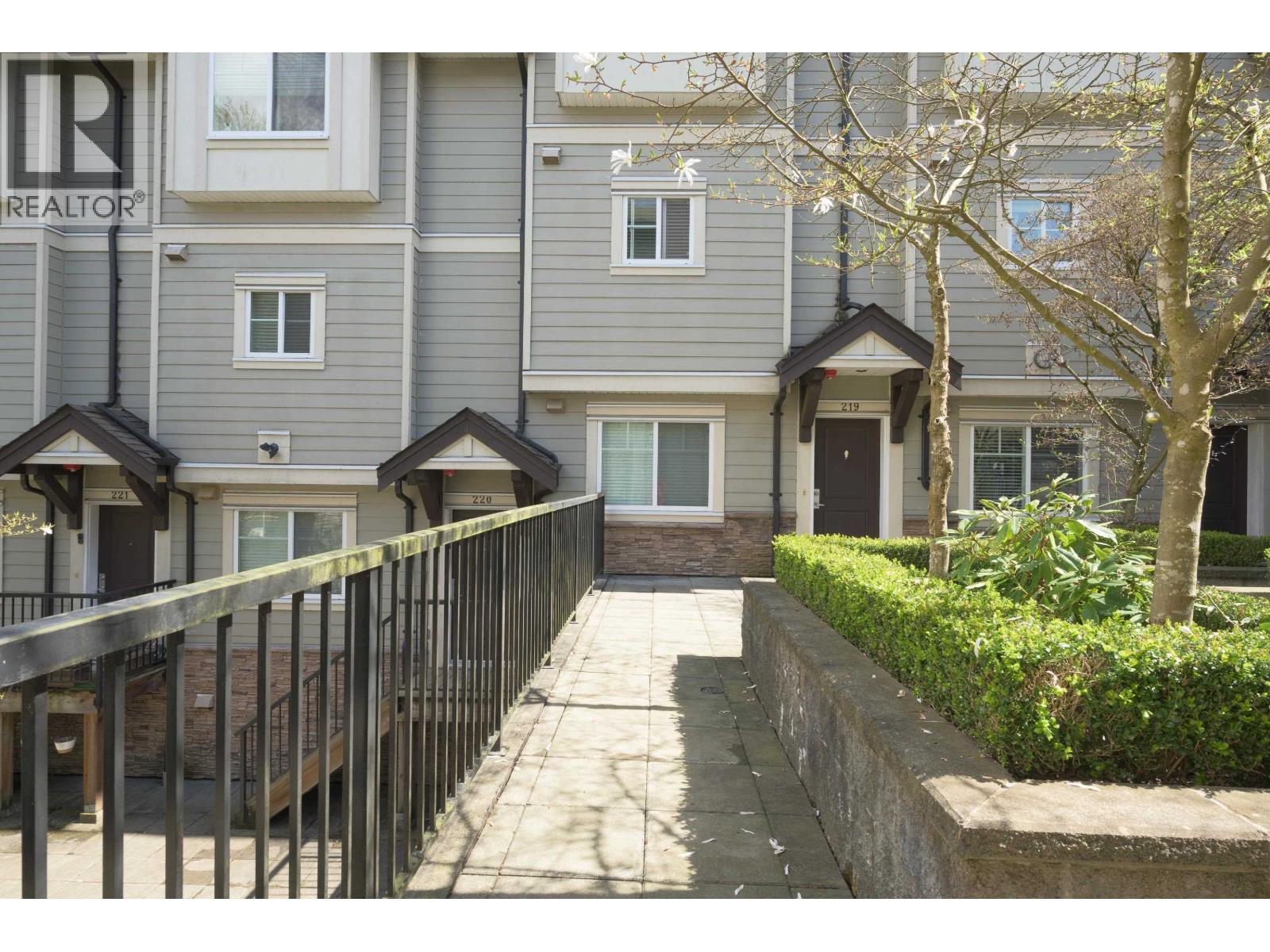 112 3888 Norfolk Street, Burnaby, British Columbia  V5G 1E5 - Photo 23 - R3112096