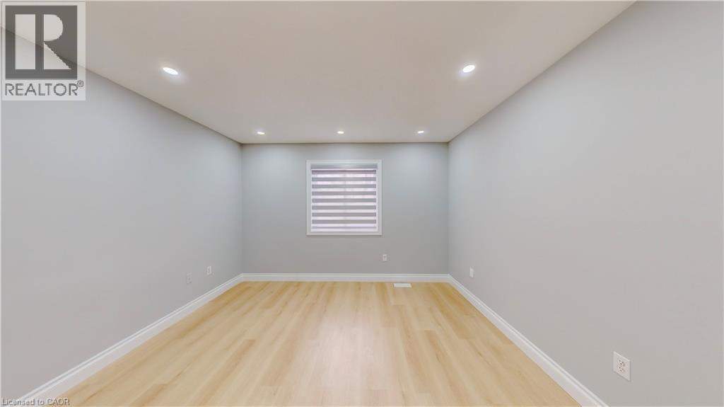 133 Wake Robin Drive, Kitchener, Ontario  N2E 3L6 - Photo 18 - 40817600