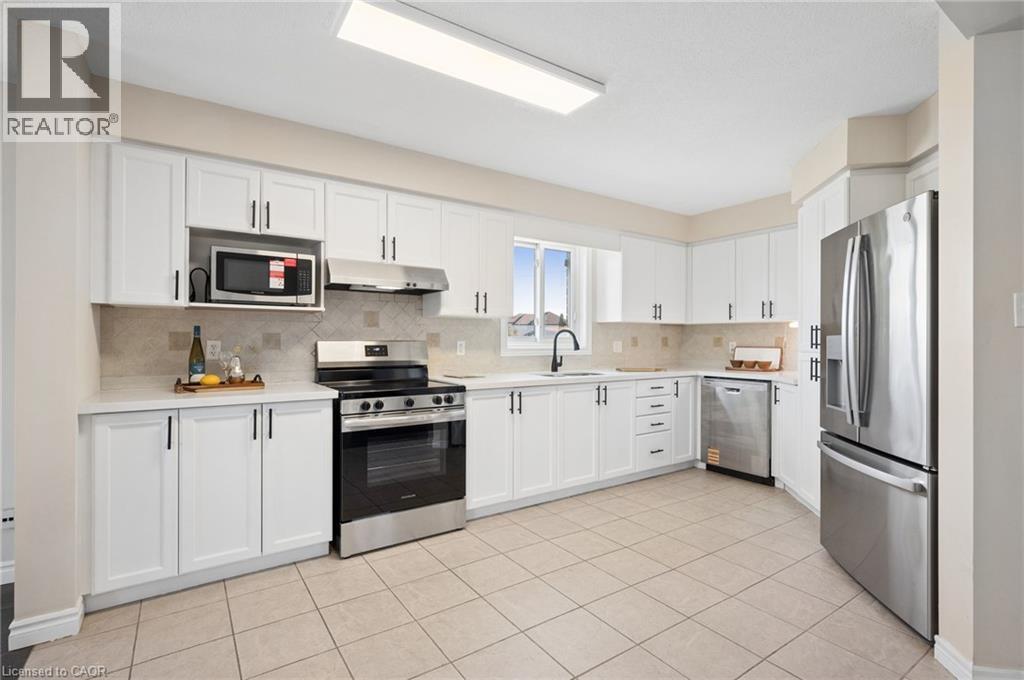 649 Doon South Drive, Kitchener, Ontario  N2P 2X5 - Photo 13 - 40819527