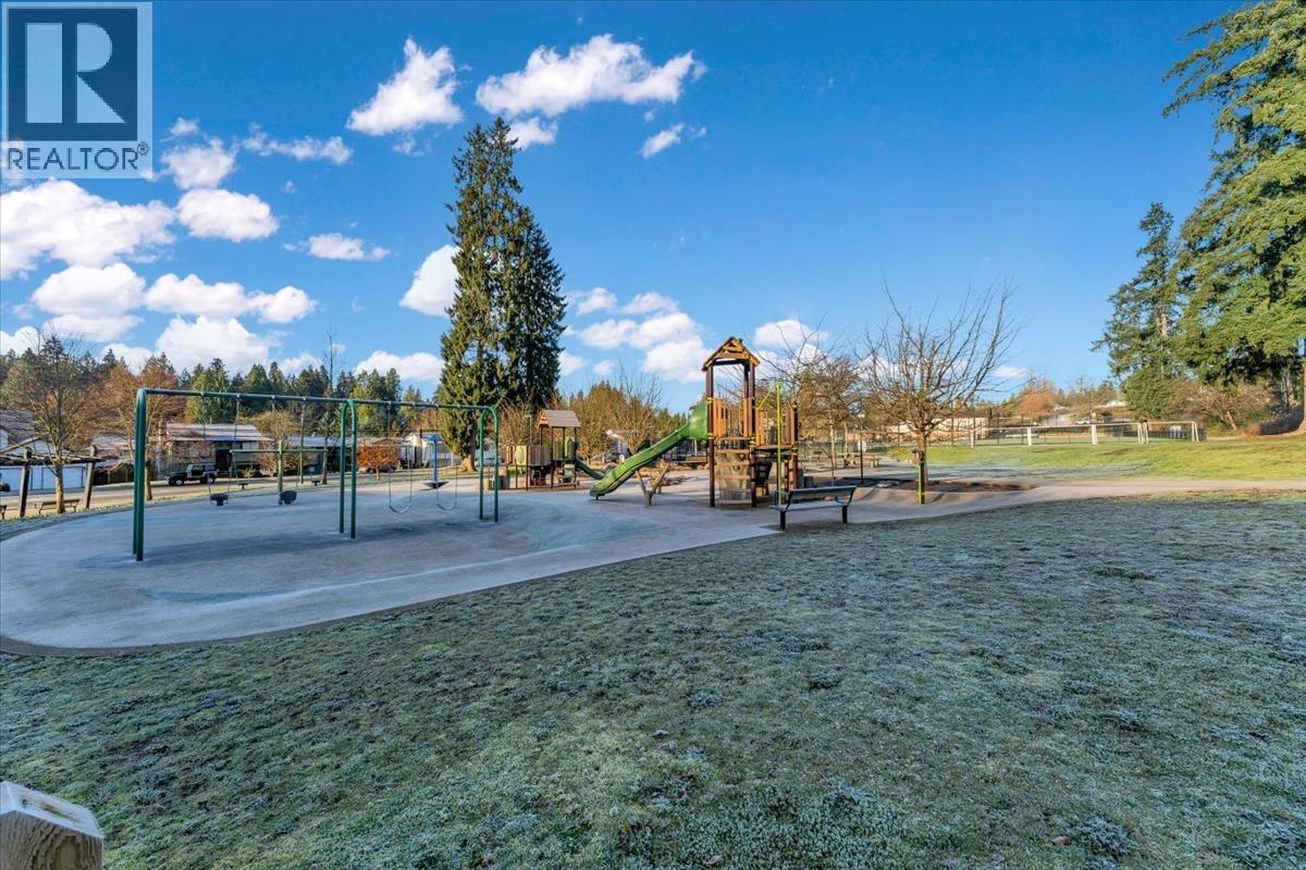 3474 Gislason Avenue, Coquitlam, British Columbia  V3B 3H7 - Photo 38 - R3099998