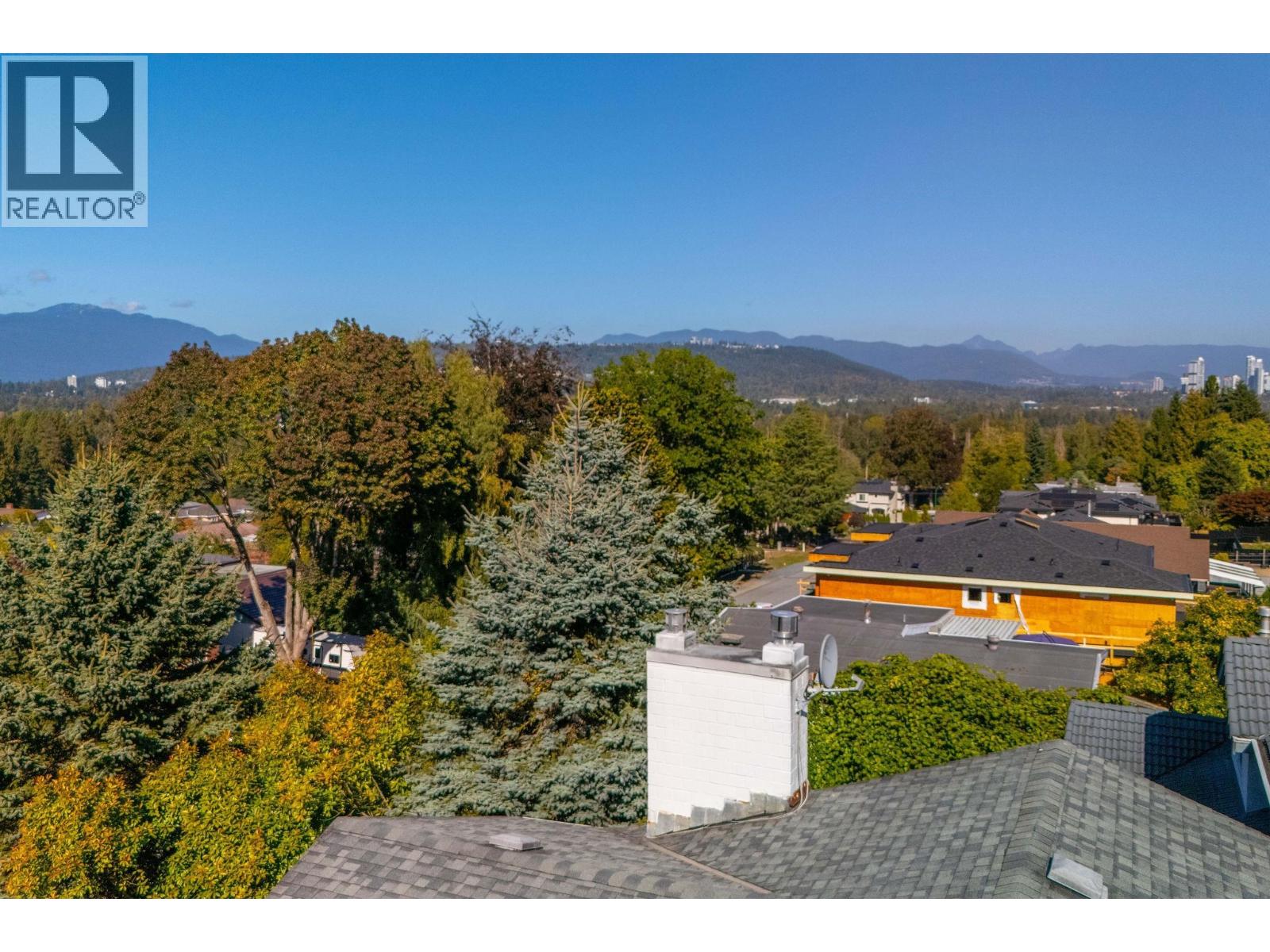 7740 Allman Street, Burnaby, British Columbia  V5E 2B1 - Photo 2 - R3077315