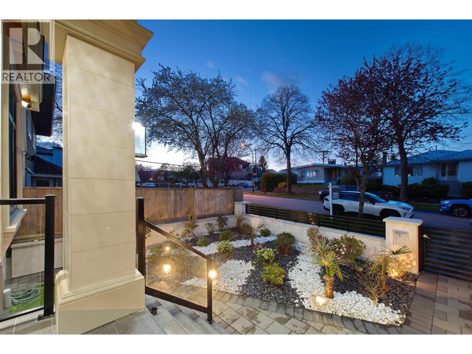 416 E 63rd Avenue, Vancouver, British Columbia  V5X 2K2 - Photo 31 - R3115710