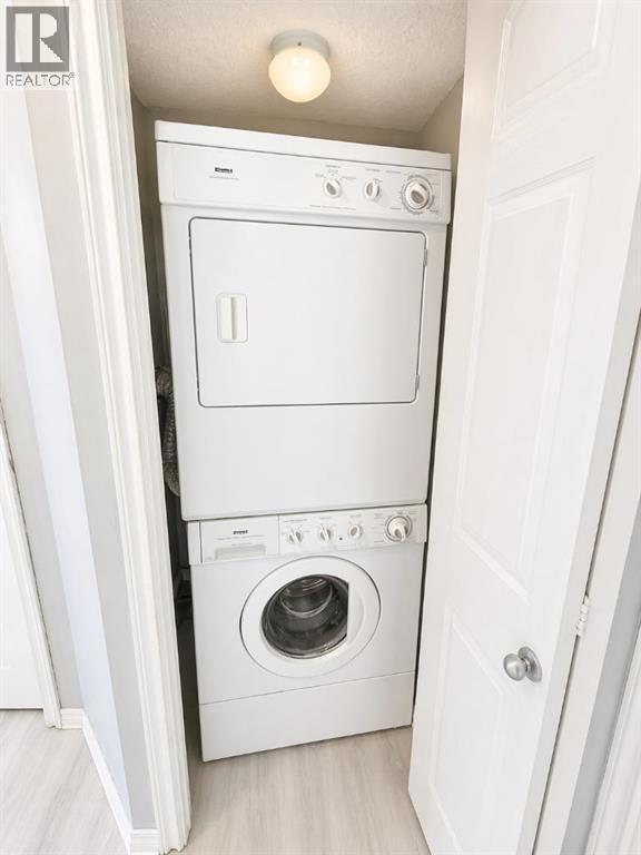 323, 103 Strathaven Drive E, Strathmore, Alberta  T1P 1W3 - Photo 5 - A2299213