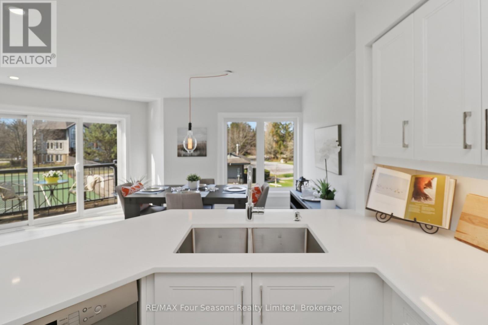 835 Suncrest Circle, Collingwood, Ontario  L9Y 5C7 - Photo 18 - S13041774