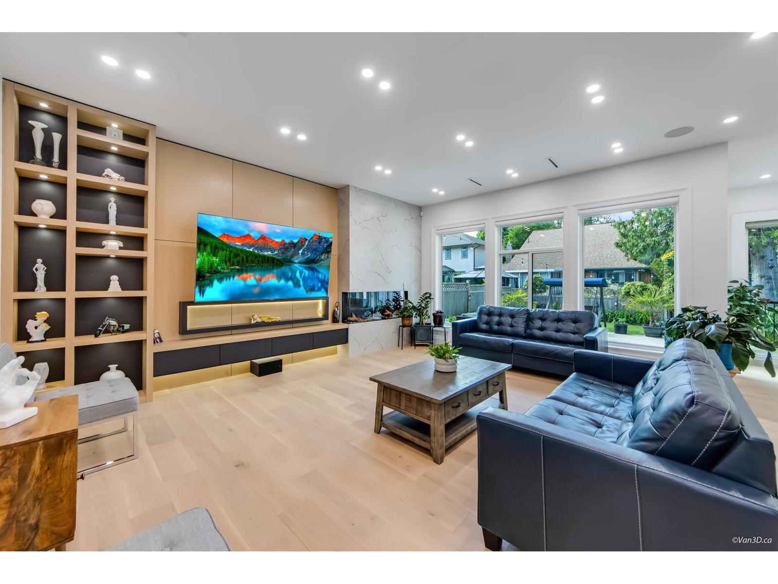 16129 108 Avenue Avenue, Surrey, British Columbia  V4N 1P2 - Photo 2 - R3115758