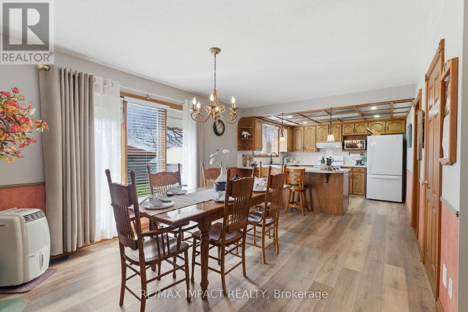 5670 Main Street, Clarington, Ontario  L0B 1M0 - Photo 13 - E13043632