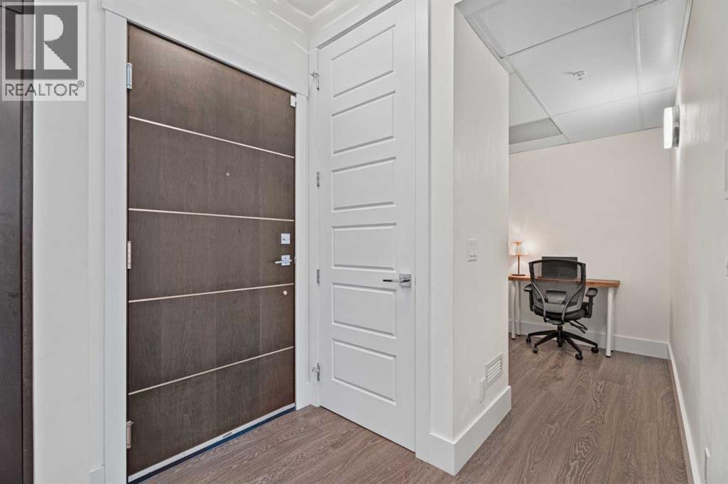 101, 3320 3 Avenue NW, Calgary, Alberta  T2N 0L9 - Photo 20 - A2288316