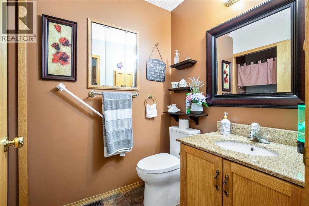 10 Madison Court, Strathmore, Alberta  T1P 1M5 - Photo 16 - A2299534