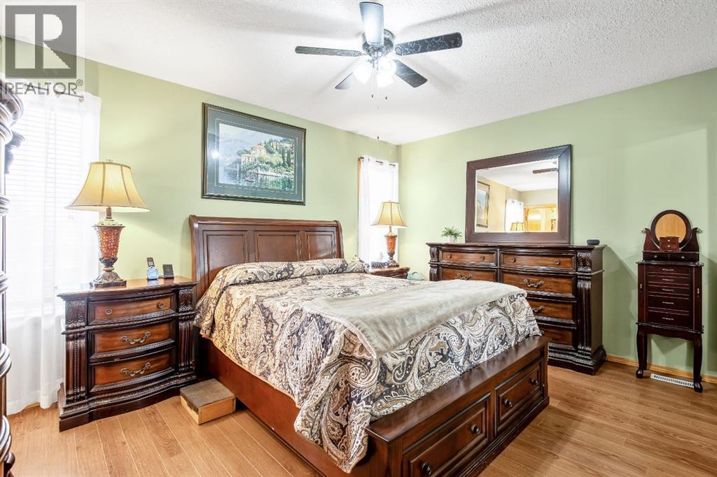 10 Madison Court, Strathmore, Alberta  T1P 1M5 - Photo 18 - A2299534